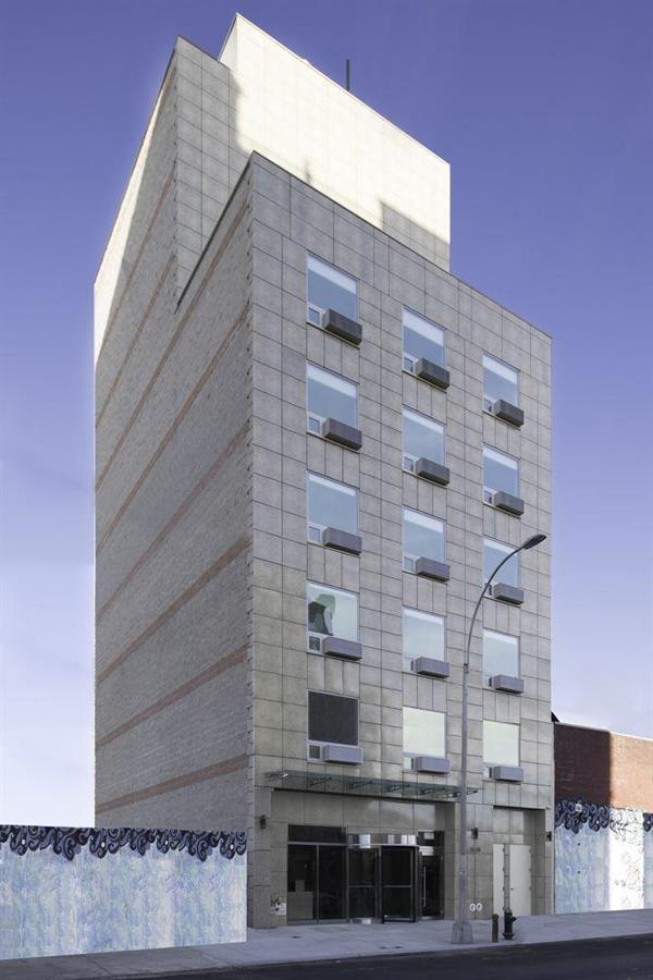 Mayfair Inn And Suites New York Eksteriør billede